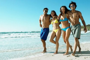 Which shorts are ideal for dating on the beach