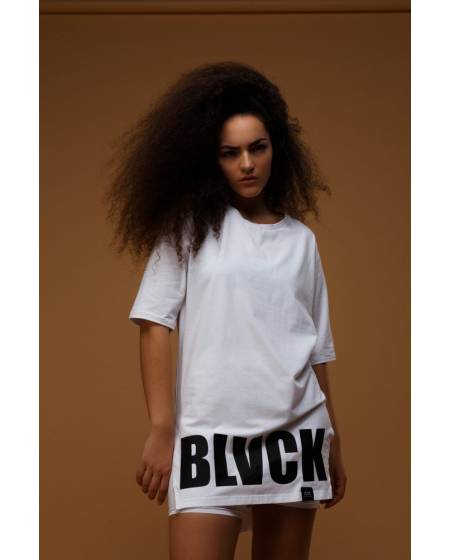 Футболка жіноча принт BLVCK LIMIT внизу біла