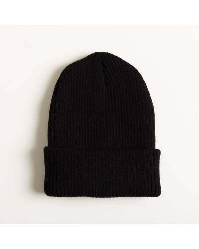 Шапка черная женская