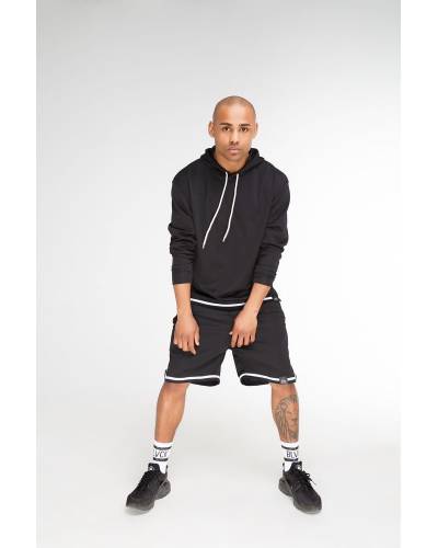Шорты мужские структурные с полоской внизу черные