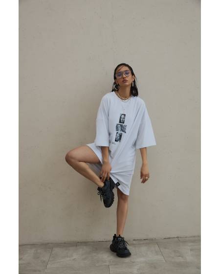 Women's T-shirt Extra long FEMMES white