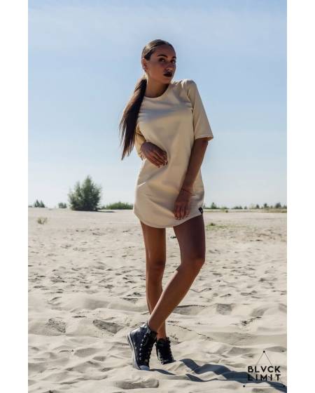 Футболка жіноча з заокругленим низом бежева