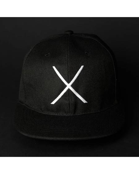 Снепбек мужской с вышивкой Х черный