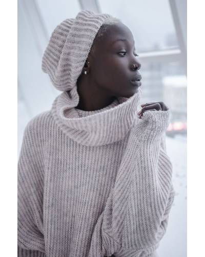 Hat female knitted grey