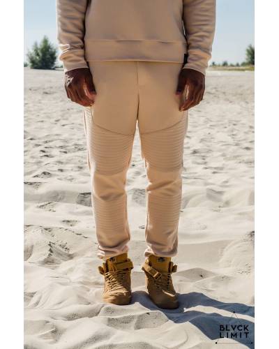 Штани чоловічі з стьобаними елементами бежеві
