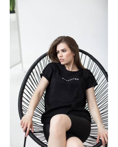 Футболка женская вышивка ИСКУССТВО черная