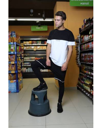 Футболка мужская черно-белая