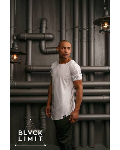 Men's t-shirt with a rounded hem white