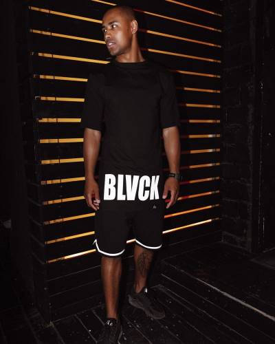 Футболка чоловіча з принтом BLVCK LIMIT чорна