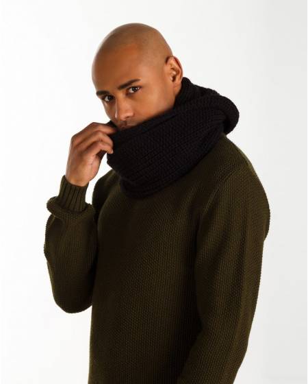 Sweater men's elongated slit green