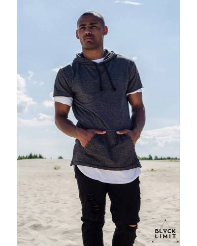 Футболка с капюшоном серая