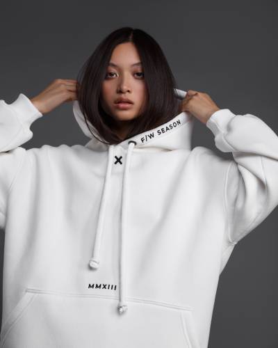 Худи женское SYMBIOSIS теплое белое