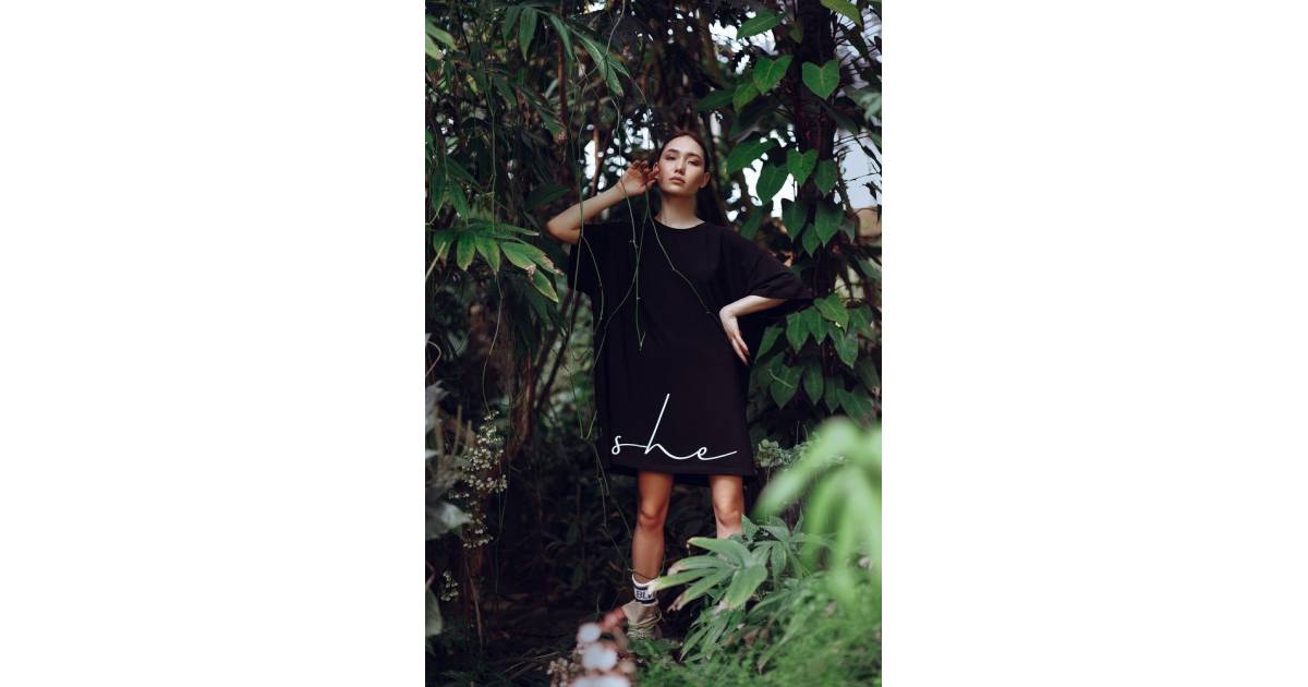 Next black best sale t shirt dress