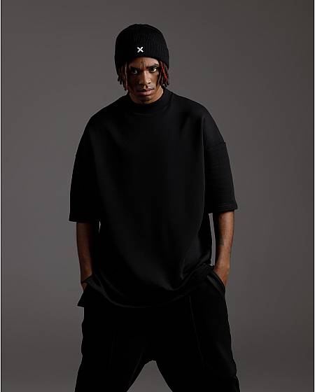 Шапка чорна чоловіча X