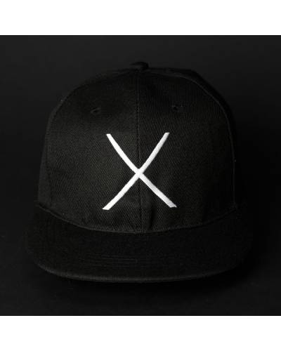 Снепбек женский с вышивкой Х черный