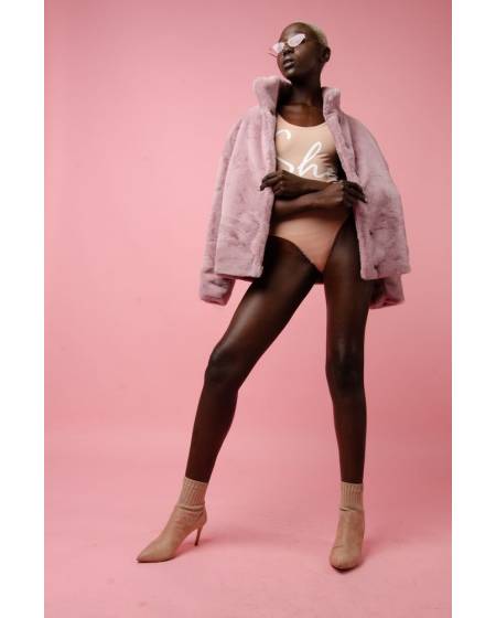 Шуба женская из искусственного меха розовая