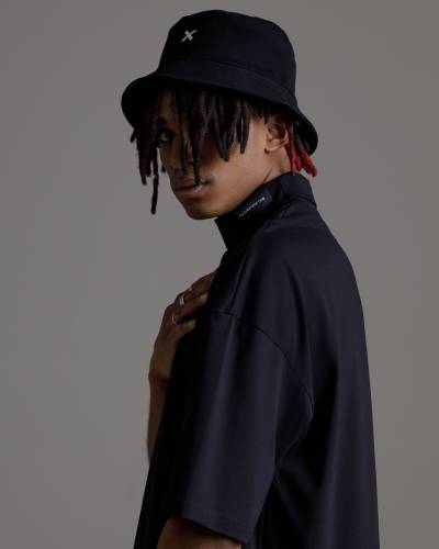 Панама чорна з вишивкою Х