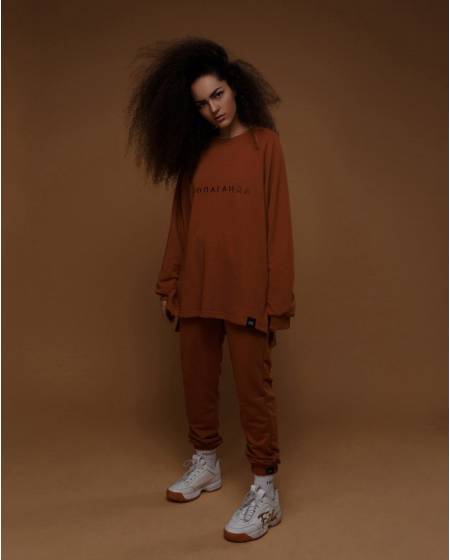 Штаны женские OVERSIZE с вышивкой est. MMXIII - карамель