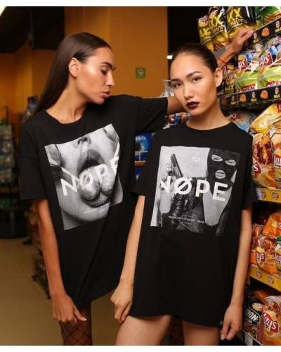 Футболка женская с принтом Balacklava черная