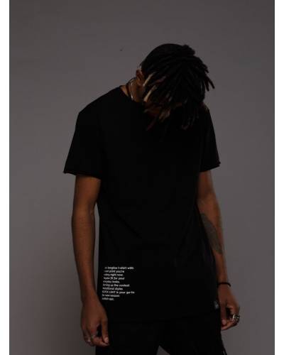 Футболка с разрезами и боковым принтом черная