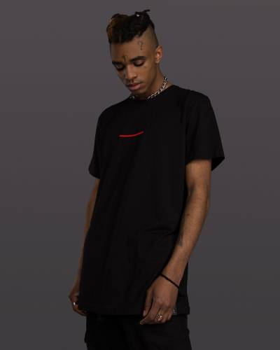 Футболка мужская с вышивкой КРАСНАЯ ПОЛОСКА черная