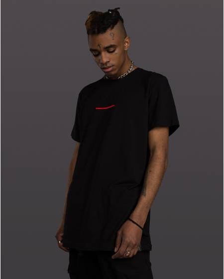 Футболка чоловіча з вишивкою ЧЕРВОНА СМУЖКА чорна