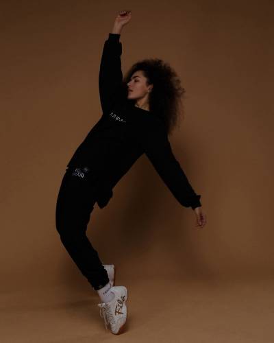 Штаны женские OVERSIZE с вышивкой est. MMXIII - черные