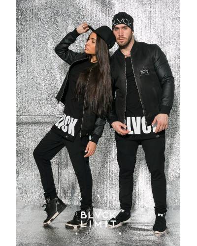 Снепбек жіночий чорний