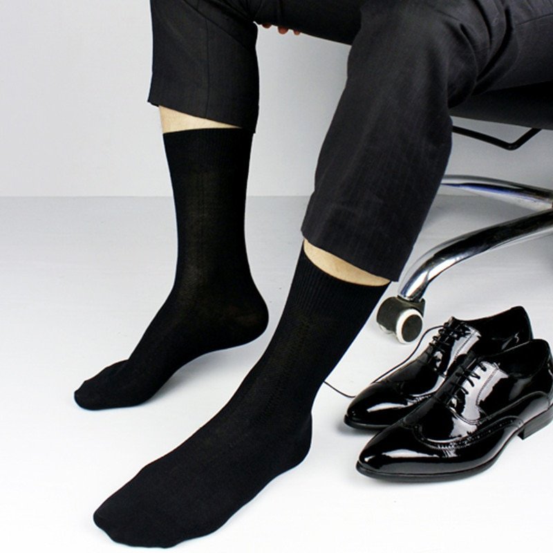 черные носки - лучший выбор